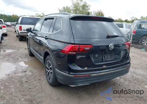 2021 Volkswagen Tiguan 2.0T Se/2.0T Se R-Line Black/2.0T Sel z USA, uszkodzony, nr VIN 3VV2B7AX7MM011394